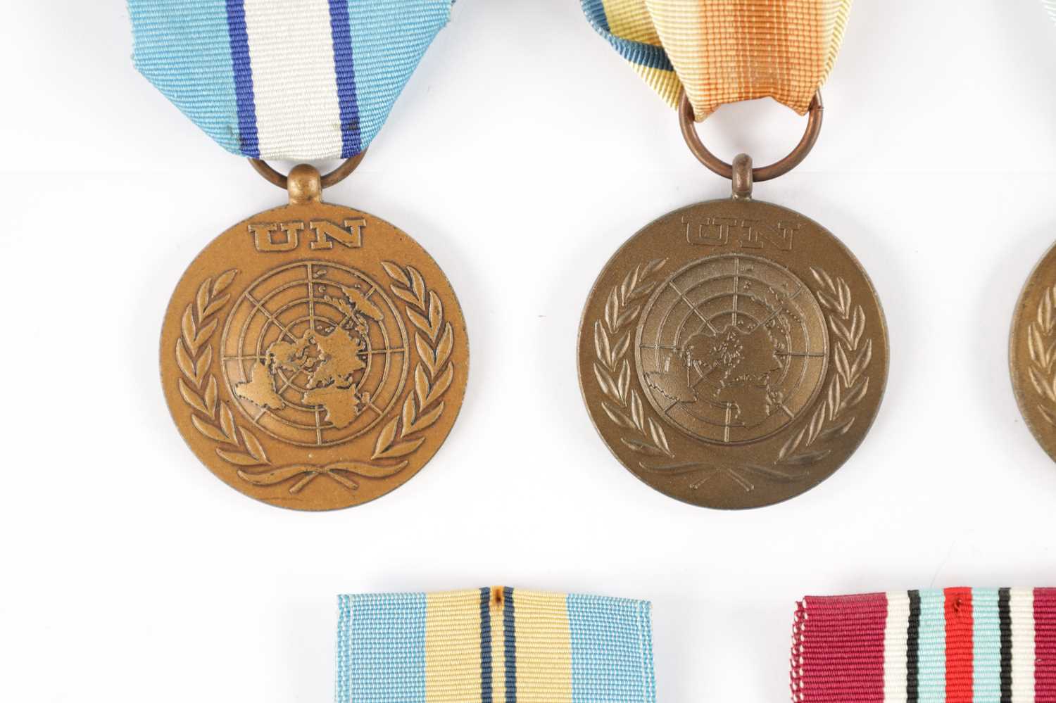 A COLLECTION OF NINE UN SERVICE OF PEACE MEDALS - Image 2 of 10
