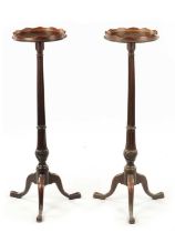 A FINE PAIR OF 18TH CENTURY CHIPPENDALE PERIOD MAHOGANY TORCHERES