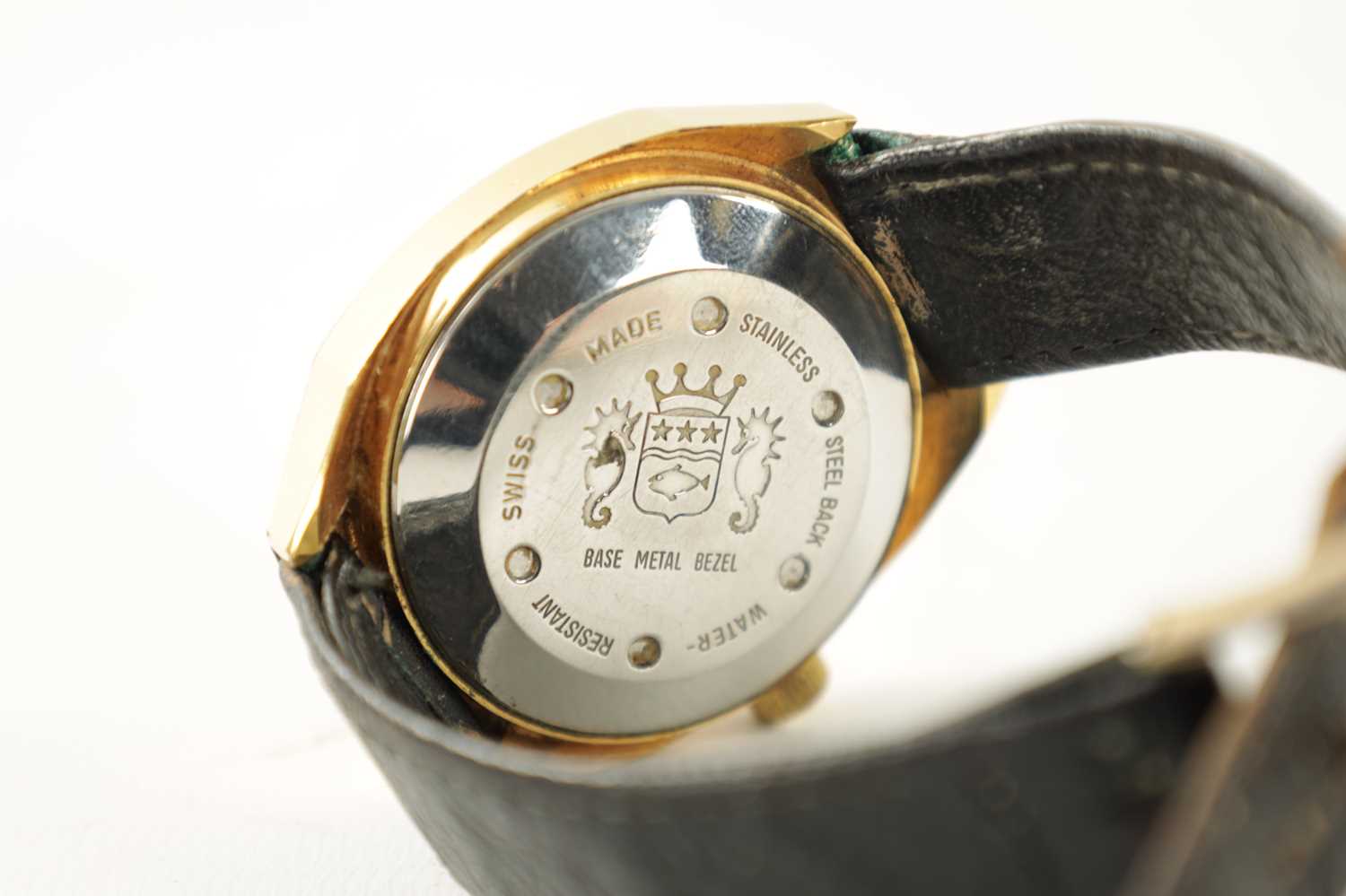A 1960’S SICURA JUMP HOUR AUTOMATIC WRISTWATCH - Image 4 of 4