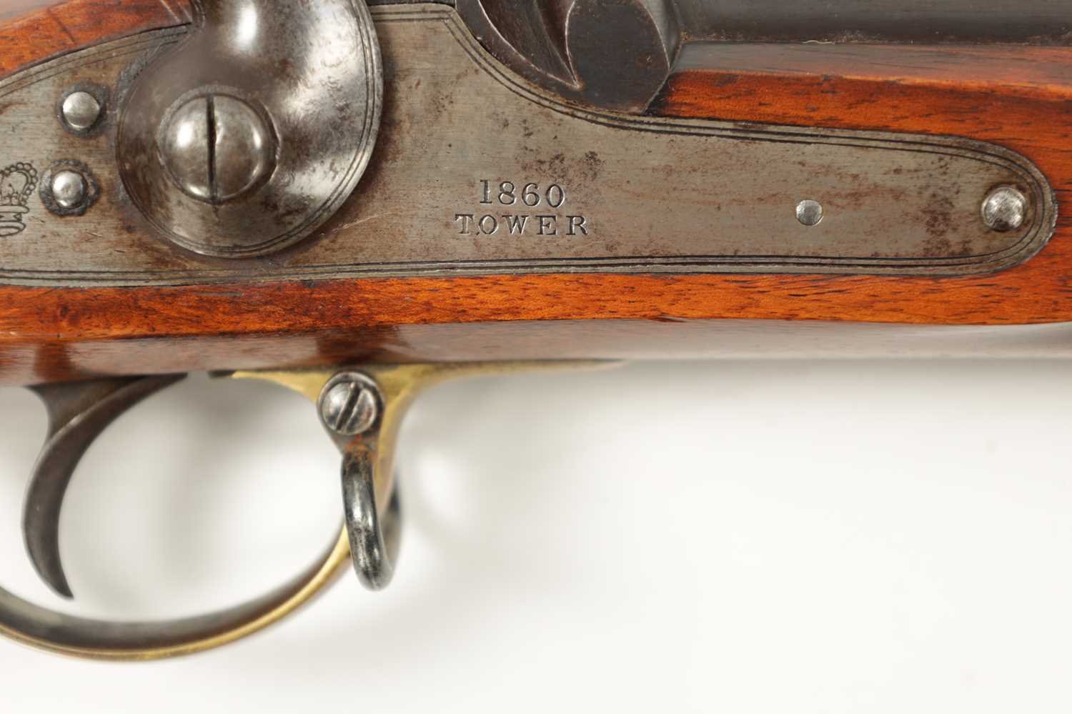 A MID 19TH CENTURY ENFIELD 1860 PATTERN THREE BAND PERCUSSION MUSKET BY TOWER - Image 4 of 10