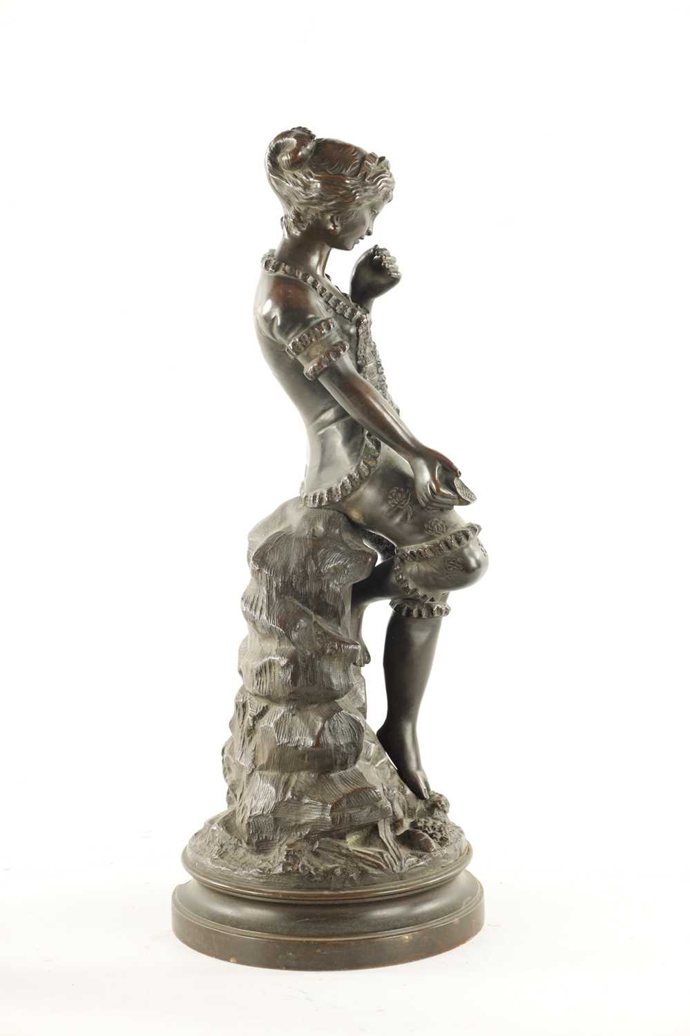 GUSTAVE REY. A 19TH CENTURY FRENCH BRONZE FIGURE OF A YOUNG LADY - Image 9 of 9