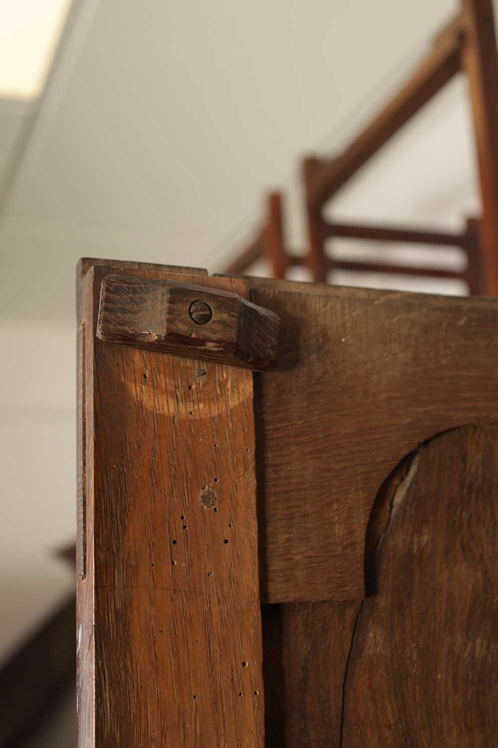 AN EARLY 18TH CENTURY JOINED OAK WELSH CUPBOARD - Image 8 of 12