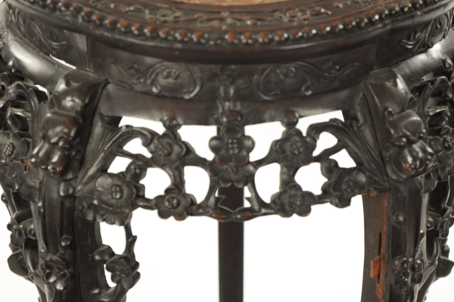 A 19TH CENTURY CHINESE CARVED HARDWOOD JARDINIERE STAND - Image 6 of 8