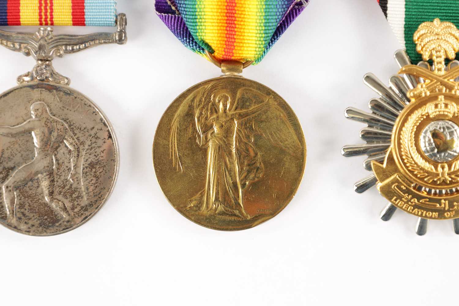 A COLLECTION OF SIX VARIOUS MEDALS - Image 6 of 15