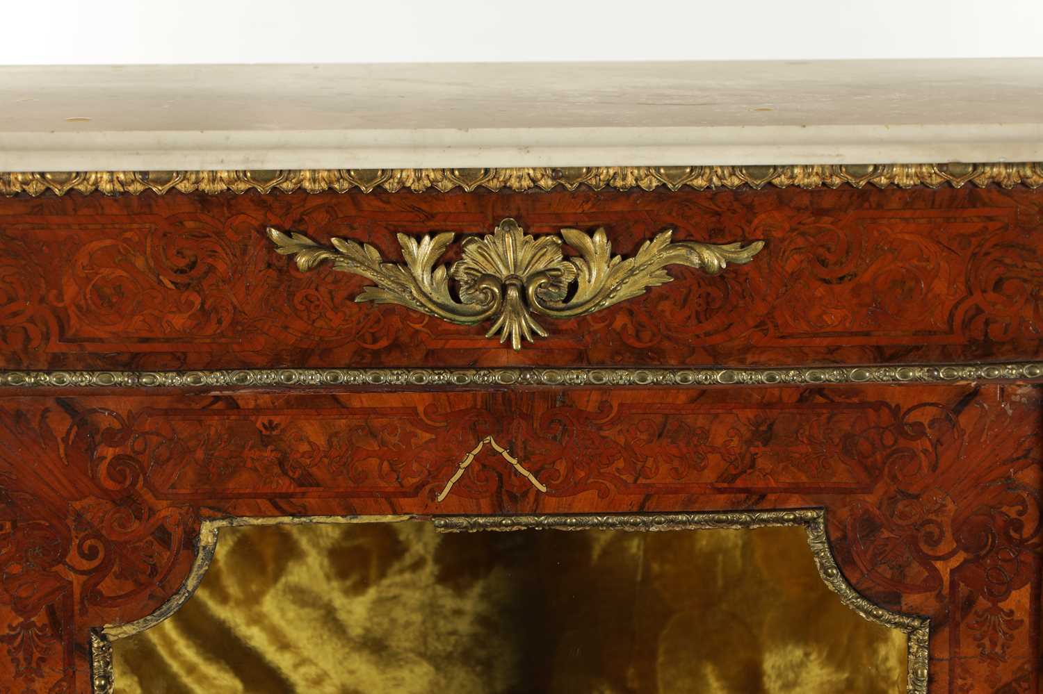 A VICTORIAN MARQUETRY INLAID WALNUT BREAKFRONT SIDE CABINET - Image 3 of 8