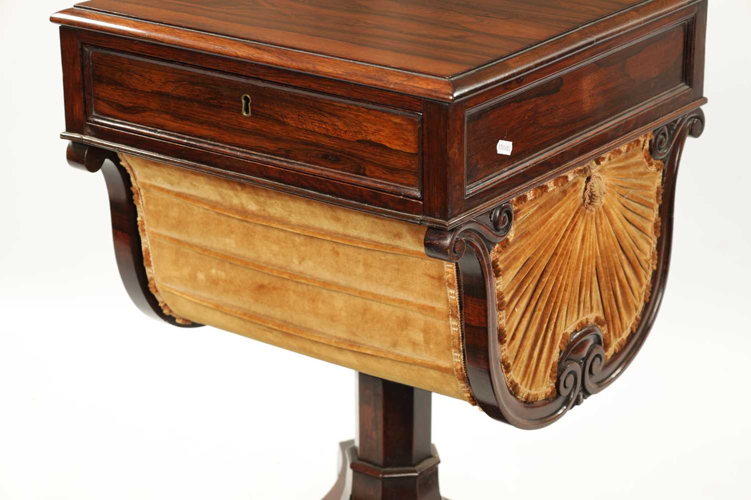 GILLOWS LANCASTER. A WILLIAM IV ROSEWOOD WORK/WRITING TABLE - Image 3 of 11