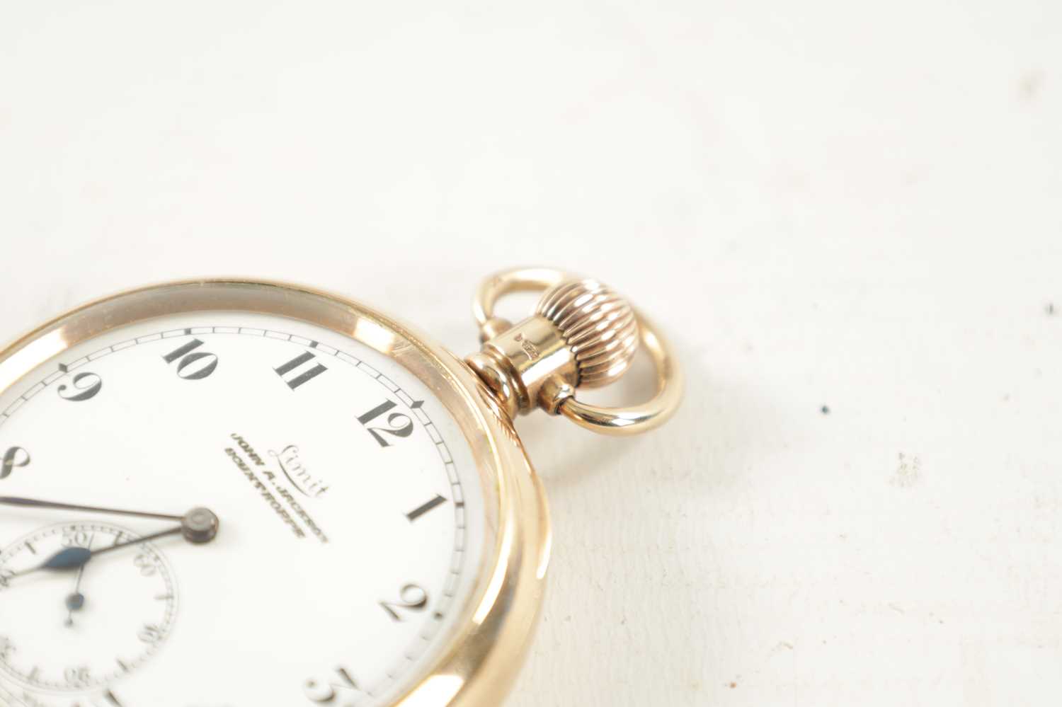 AN EARLY 20TH CENTURY LIMIT 9CT GOLD OPEN-FACED POCKET WATCH - Image 3 of 5
