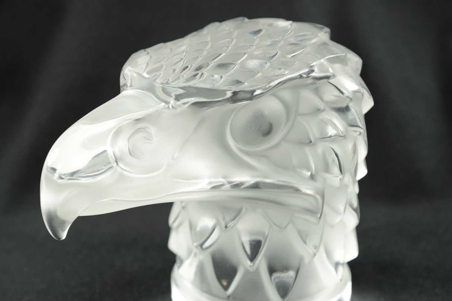 A RENE LALIQUE 'TETE D'AIGLE' CLEAR AND FROSTED GLASS CAR MASCOT - Image 2 of 6