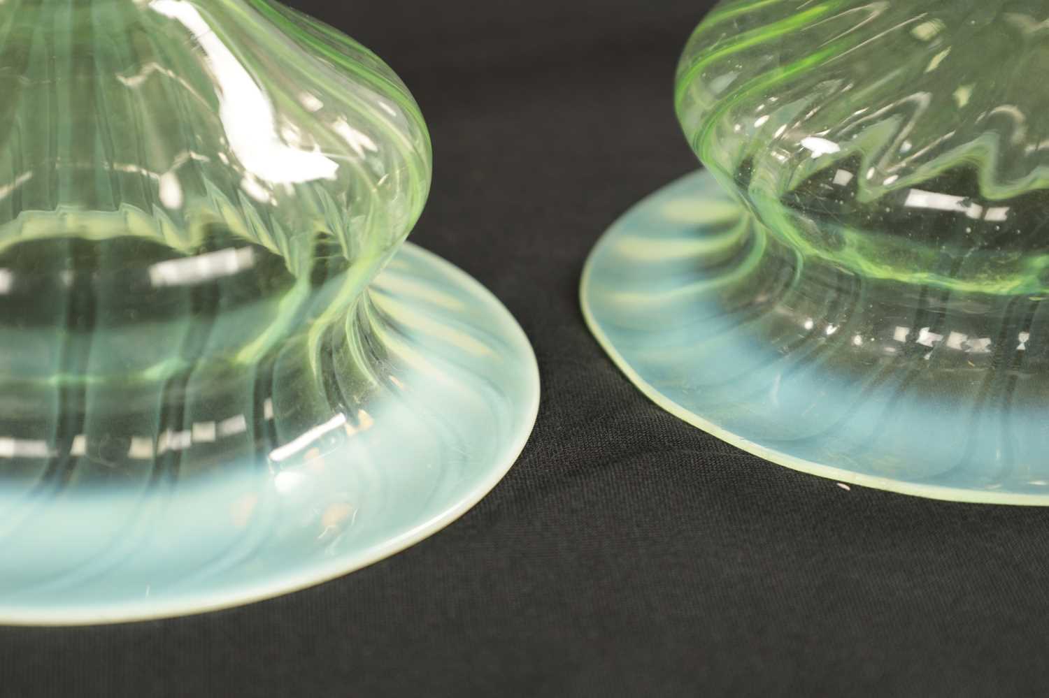 A SET OF THREE 19TH CENTURY VASELINE GLASS SHADES - Image 4 of 12