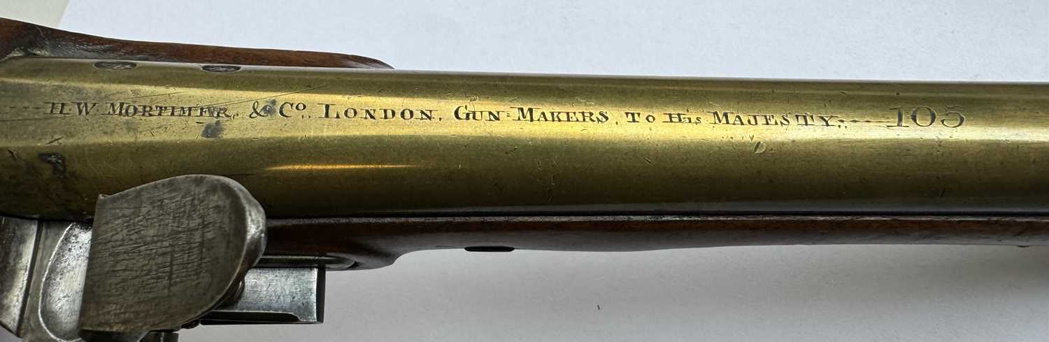 H.W. MORTIMER, LONDON. A RARE GEORGE III ROYAL MAIL COACH FLINTLOCK PISTOL - Image 9 of 11