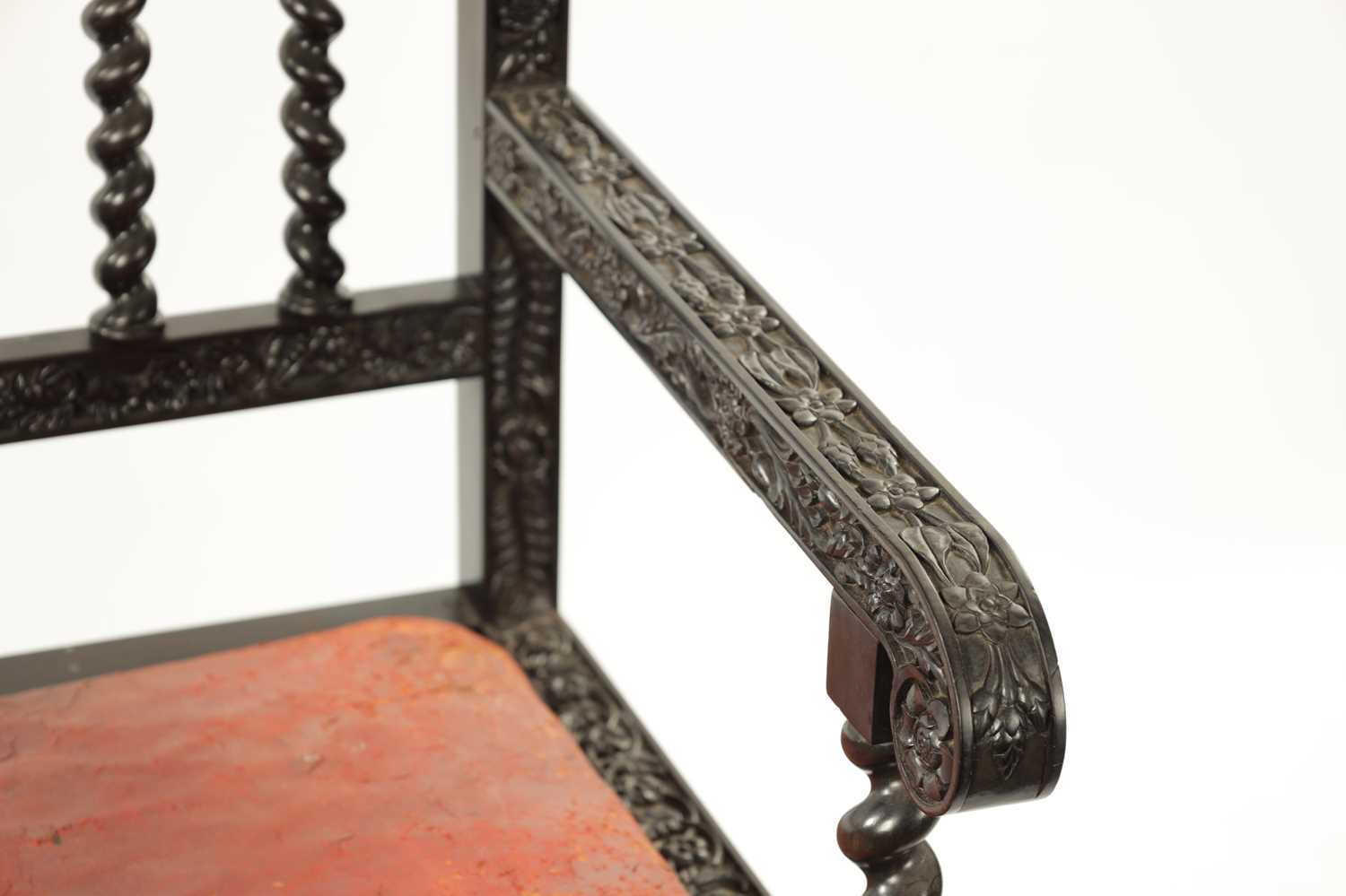 A GOOD 18TH CENTURY CARVED INDIAN COROMANDEL COAST EBONY ARMCHAIR - Image 6 of 9