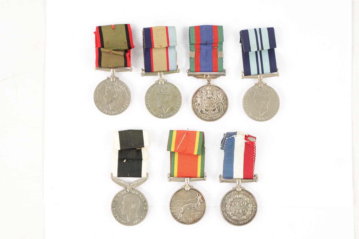 A COLLECTION OF SEVEN WW2 SERVICE MEDALS - Image 6 of 11