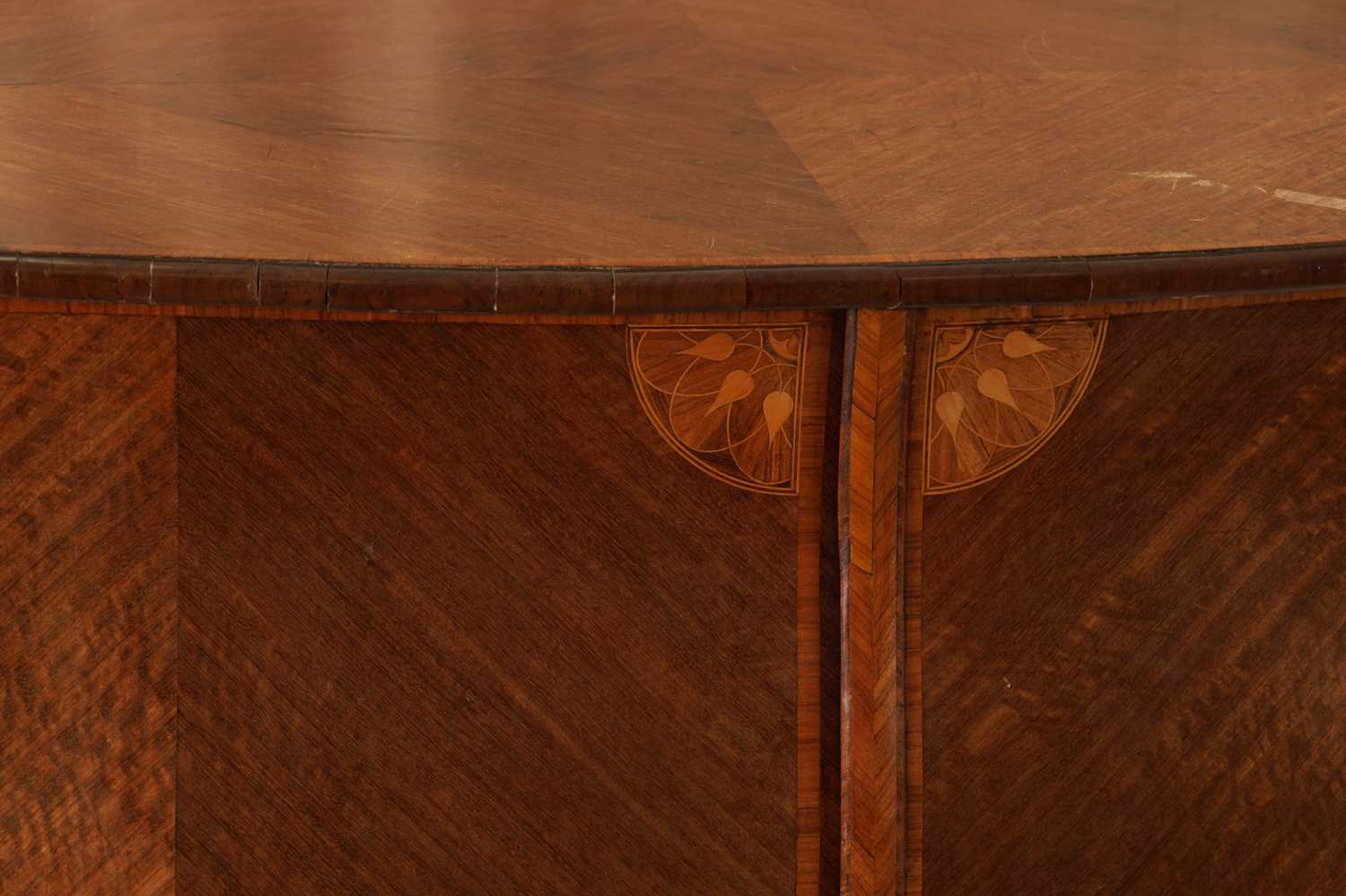 A FINE AND IMPORTANT GEORGE III SERPENTINE TULIPWOOD AND MARQUETRY MAHOGANY COMMODE ATTRIBUTED TO CH - Image 2 of 18