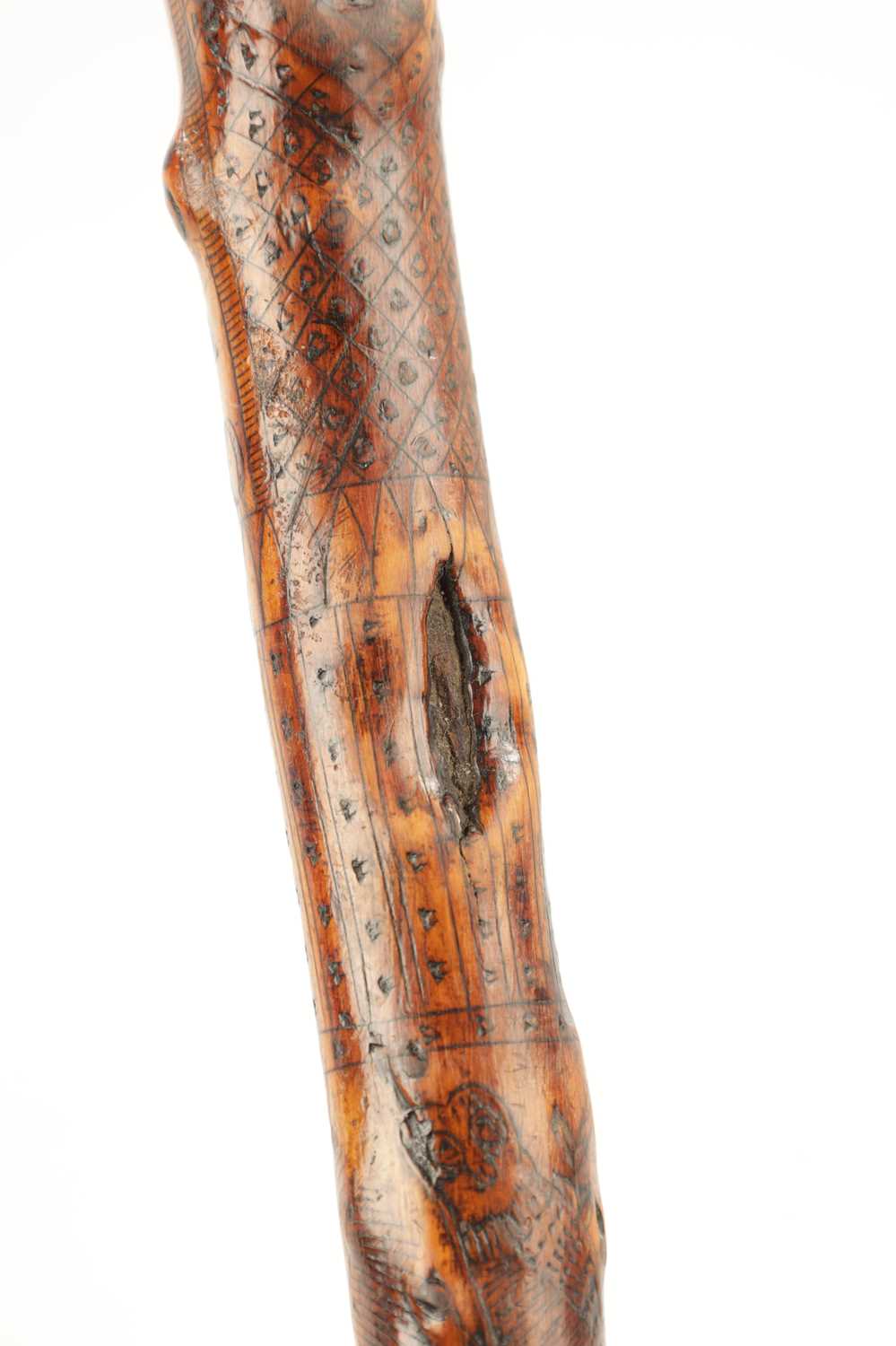 A RARE VICTORIAN FOLK ART CARVED HAWTHORN WALKING STICK DATED 1860 - Image 2 of 7
