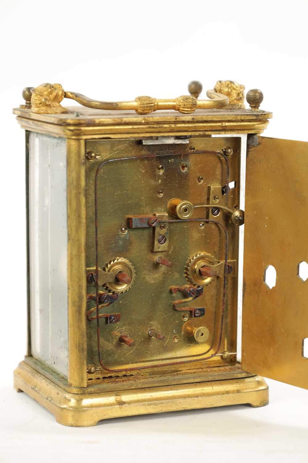 A MID 19TH CENTURY STRIKING CARRIAGE CLOCK WITH CALENDAR - Image 6 of 7