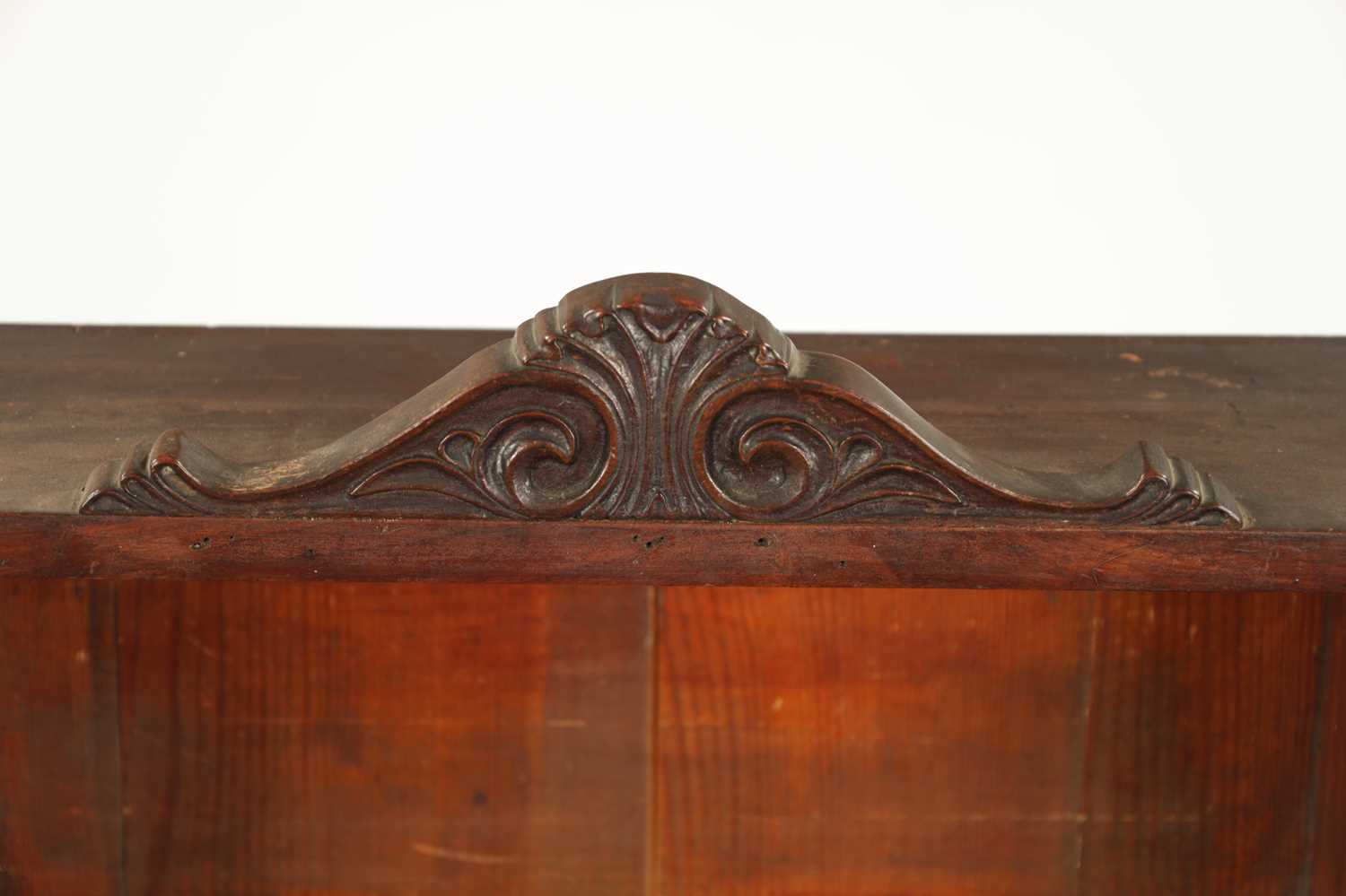A SMALL REGENCY SIMULATED MAHOGANY STEPPED OPEN BOOKCASE - Image 3 of 11