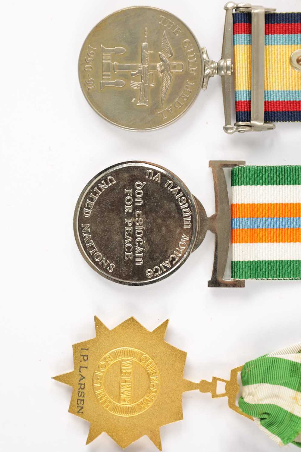 A COLLECTION OF SIX VARIOUS MEDALS - Image 13 of 15