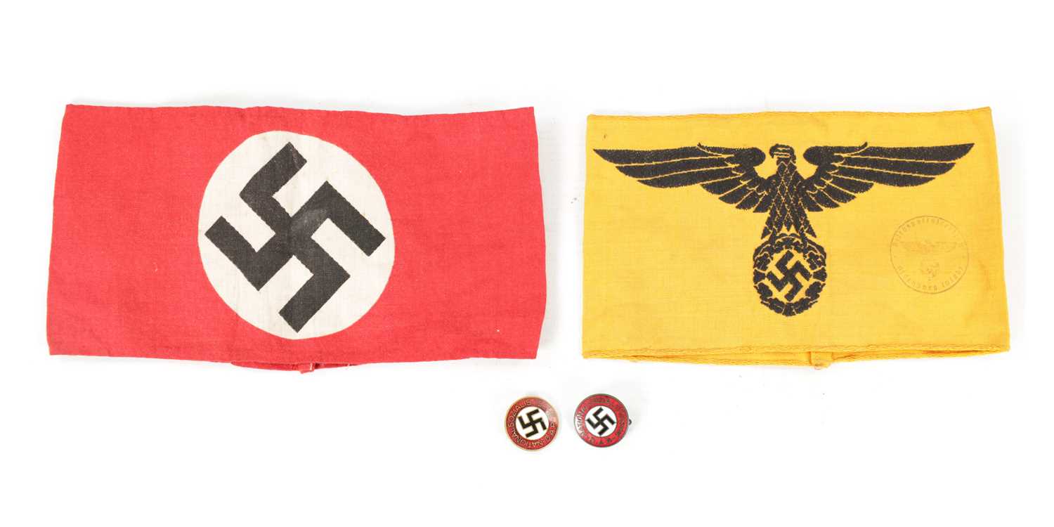 A COLLECTION OF GERMAN WWII THIRD REICH ITEMS