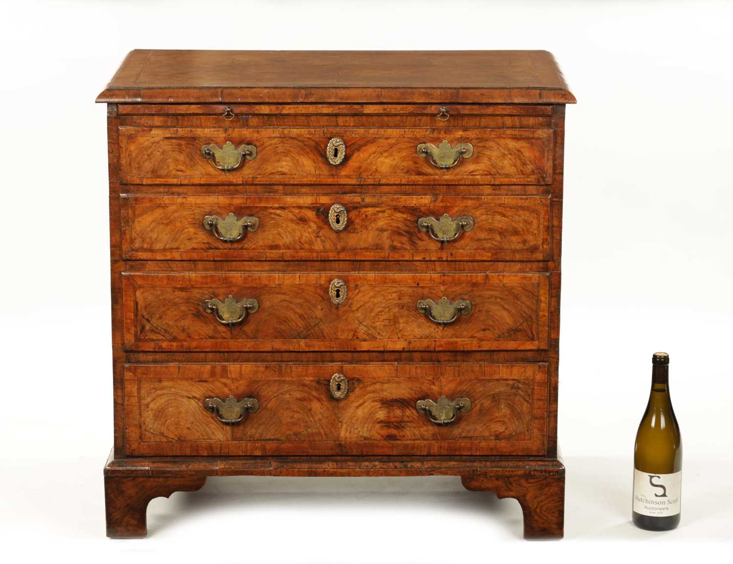 AN EARLY 18TH CENTURY WALNUT CHEST OF SMALL PROPORTIONS - Image 2 of 11