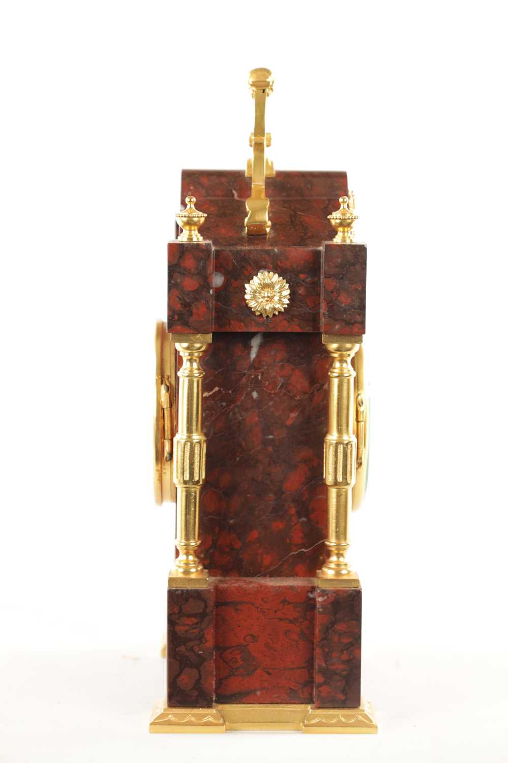 A LATE 19TH CENTURY FRENCH ORMOLU MOUNTED ROUGE MARBLE MANTEL CLOCK - Image 7 of 7