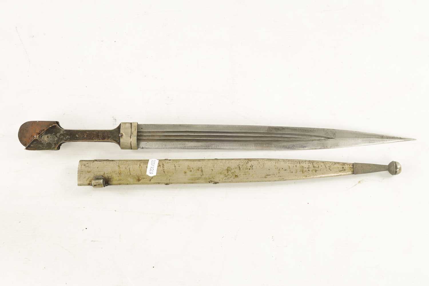 A SILVER NIELLO WORK QAMA DAGGER - Image 7 of 7