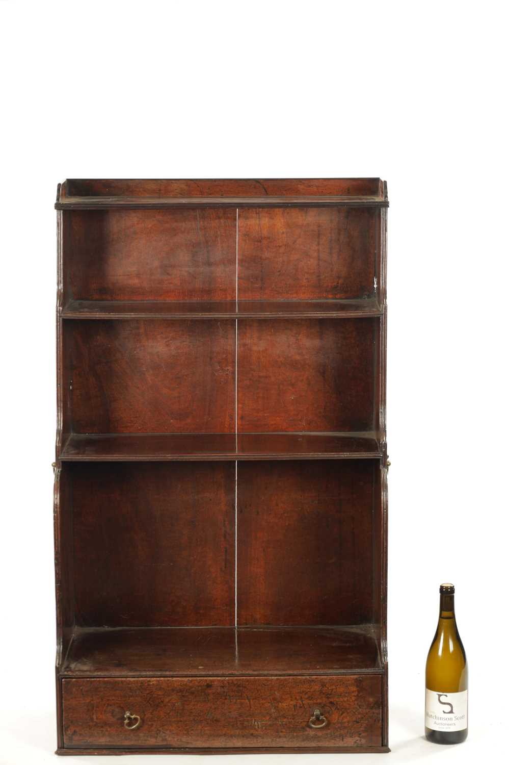 A REGENCY MAHOGANY WATERFALL BOOKCASE - Image 2 of 6