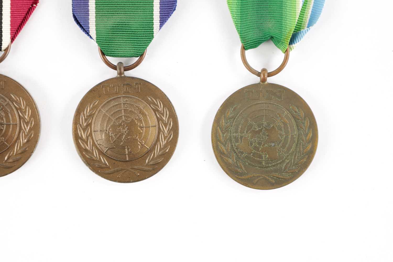 A COLLECTION OF NINE UN SERVICE OF PEACE MEDALS - Image 5 of 10