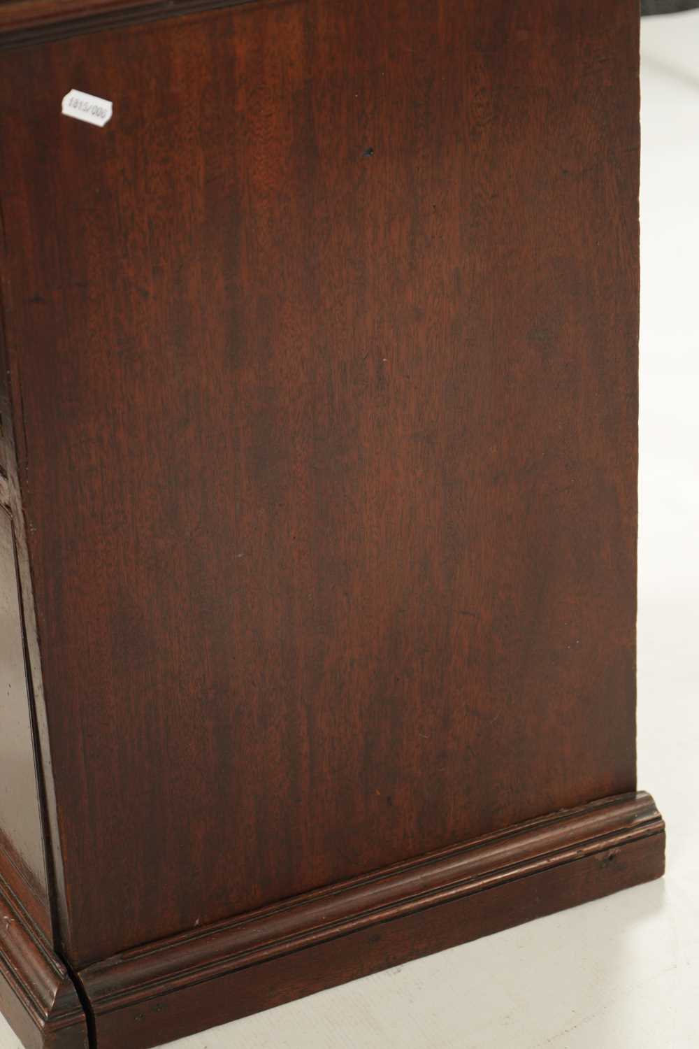 A GOOD GEORGE II MAHOGANY COUNTRY HOUSE URN STAND - Image 5 of 6