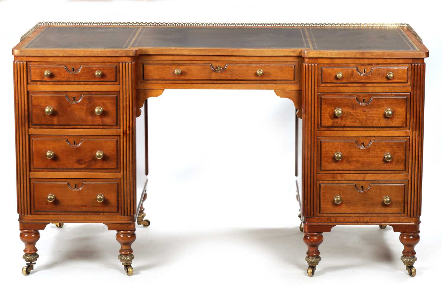 A 20TH CENTURY FRENCH MAHOGANY DESK