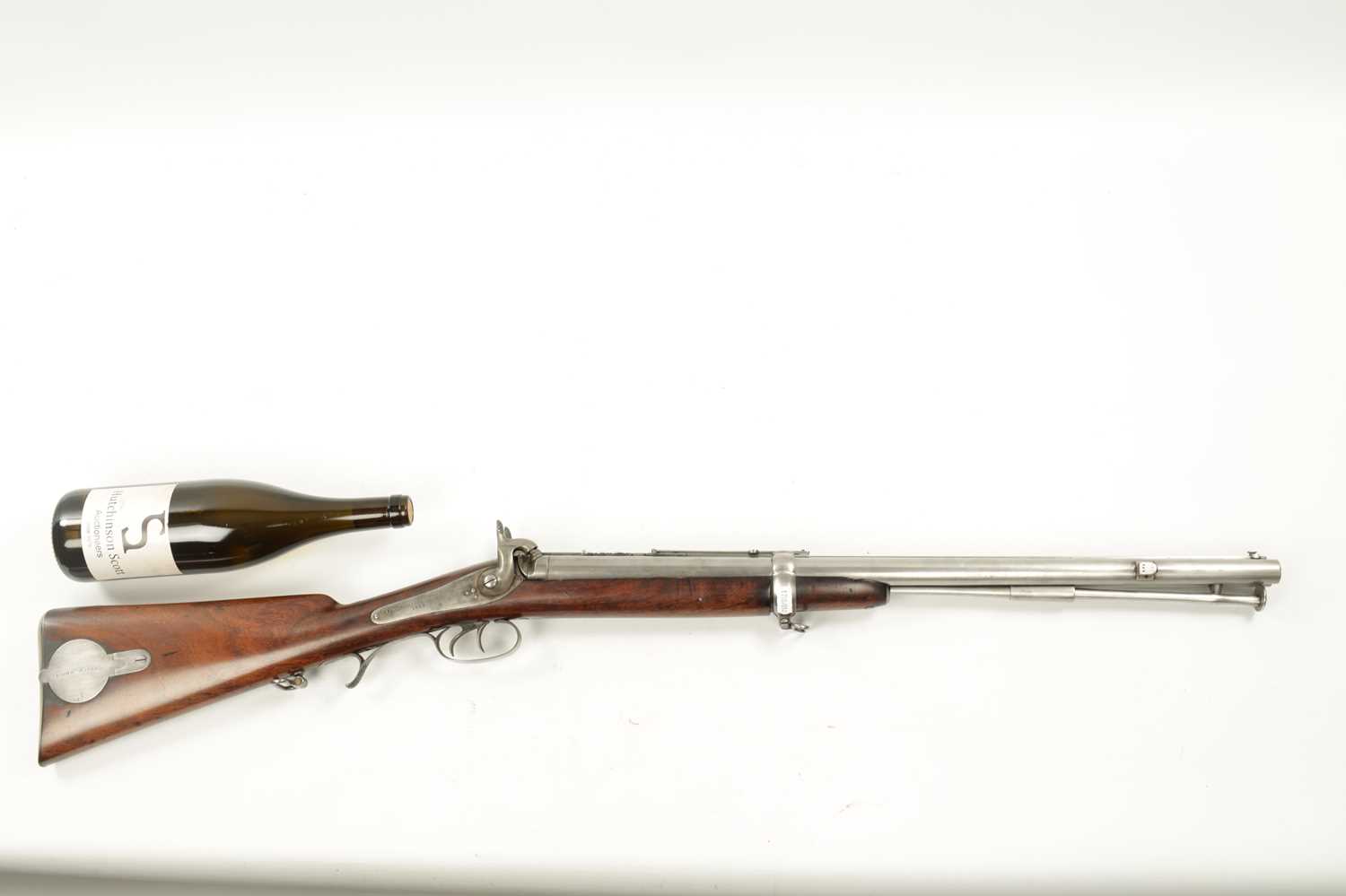 A RARE 19TH CENTURY SWINBURN & SON JACOBS PERCUSSION RIFLE WITH BAYONET - Image 16 of 17