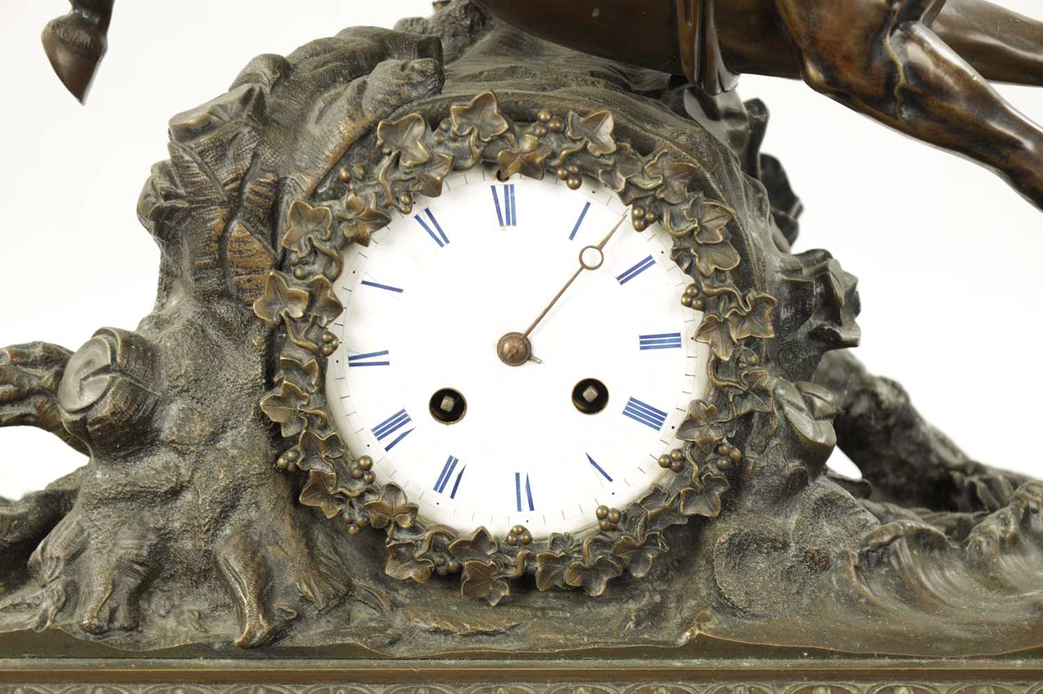 A LARGE LATE 19TH CENTURY FRENCH BRONZE AND ROUGE MARBLE MANTEL CLOCK - Image 3 of 13