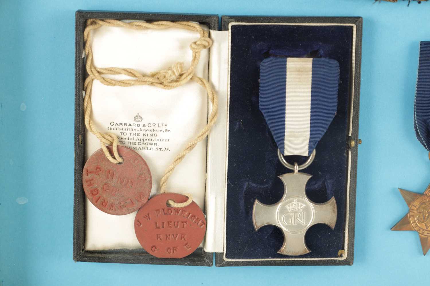 A GROUP OF FIVE NAVAL WW2 MEDALS - Image 3 of 11