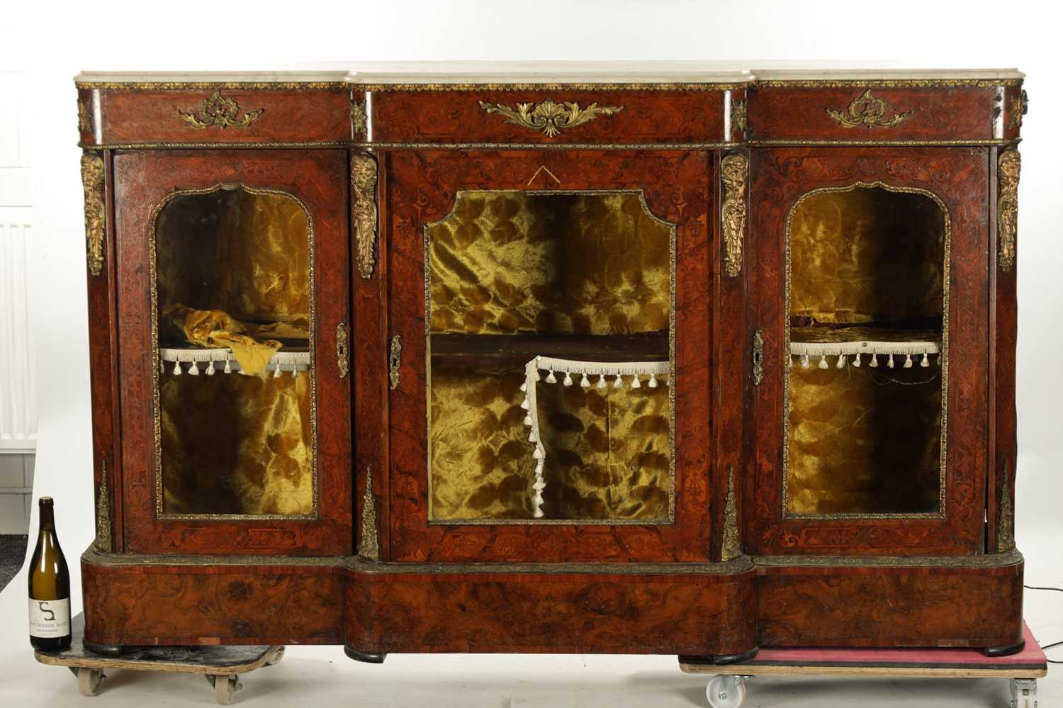 A VICTORIAN MARQUETRY INLAID WALNUT BREAKFRONT SIDE CABINET - Image 2 of 8