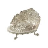 AN EARLY 19TH CENTURY SOUTH AMERICAN SILVER DISH