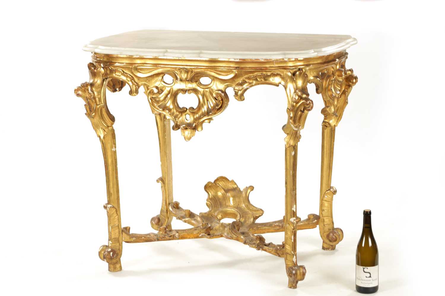 AN 18TH CENTURY CARVED GILTWOOD CONSOLE TABLE - Image 4 of 7