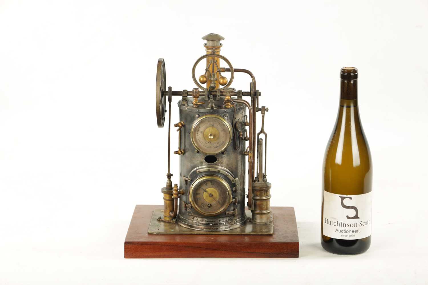 A RARE LATE 19TH CENTURY FRENCH INDUSTRIAL AUTOMATON MANTEL CLOCK - Image 2 of 8