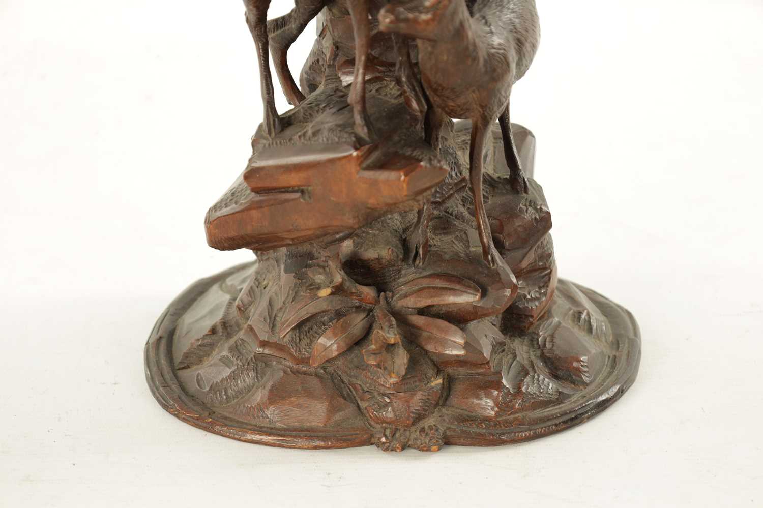 A LATE 19TH CENTURY CARVED BLACK FOREST EPERGNE CENTREPIECE - Image 4 of 7