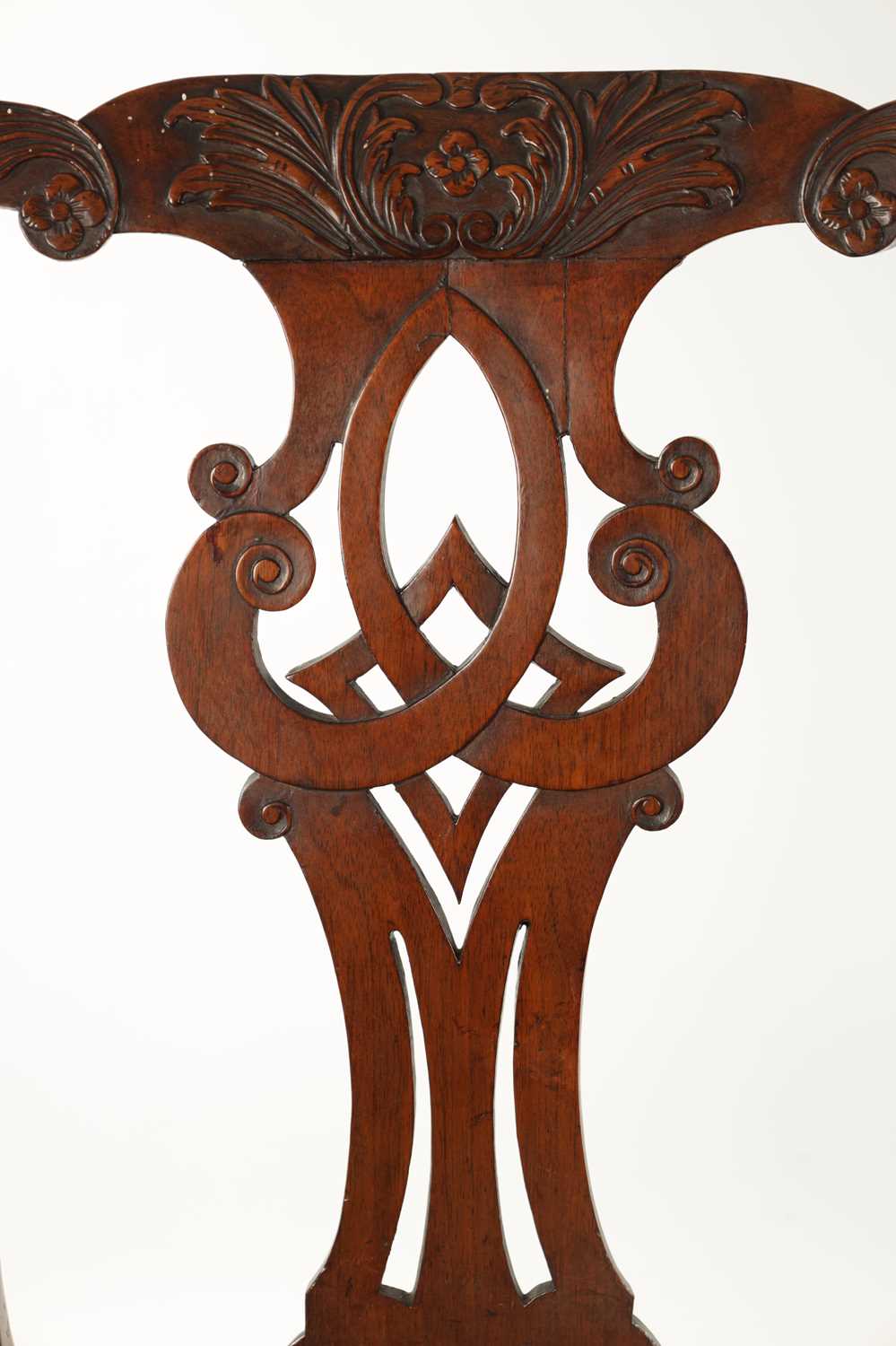 A GOOD PAIR OF MID 18TH CENTURY WALNUT SIDE CHAIRS - Image 3 of 10