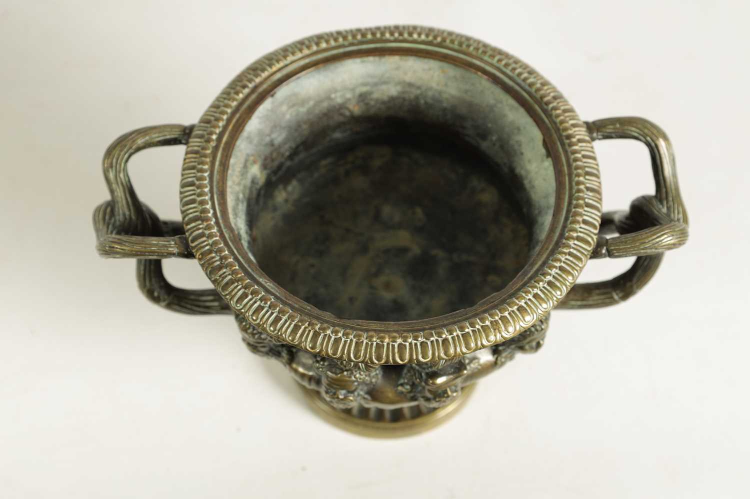 A 19TH-CENTURY CAST BRONZE PEDESTAL BOWL MODELLED ON THE WARWICK VASE - Image 3 of 9