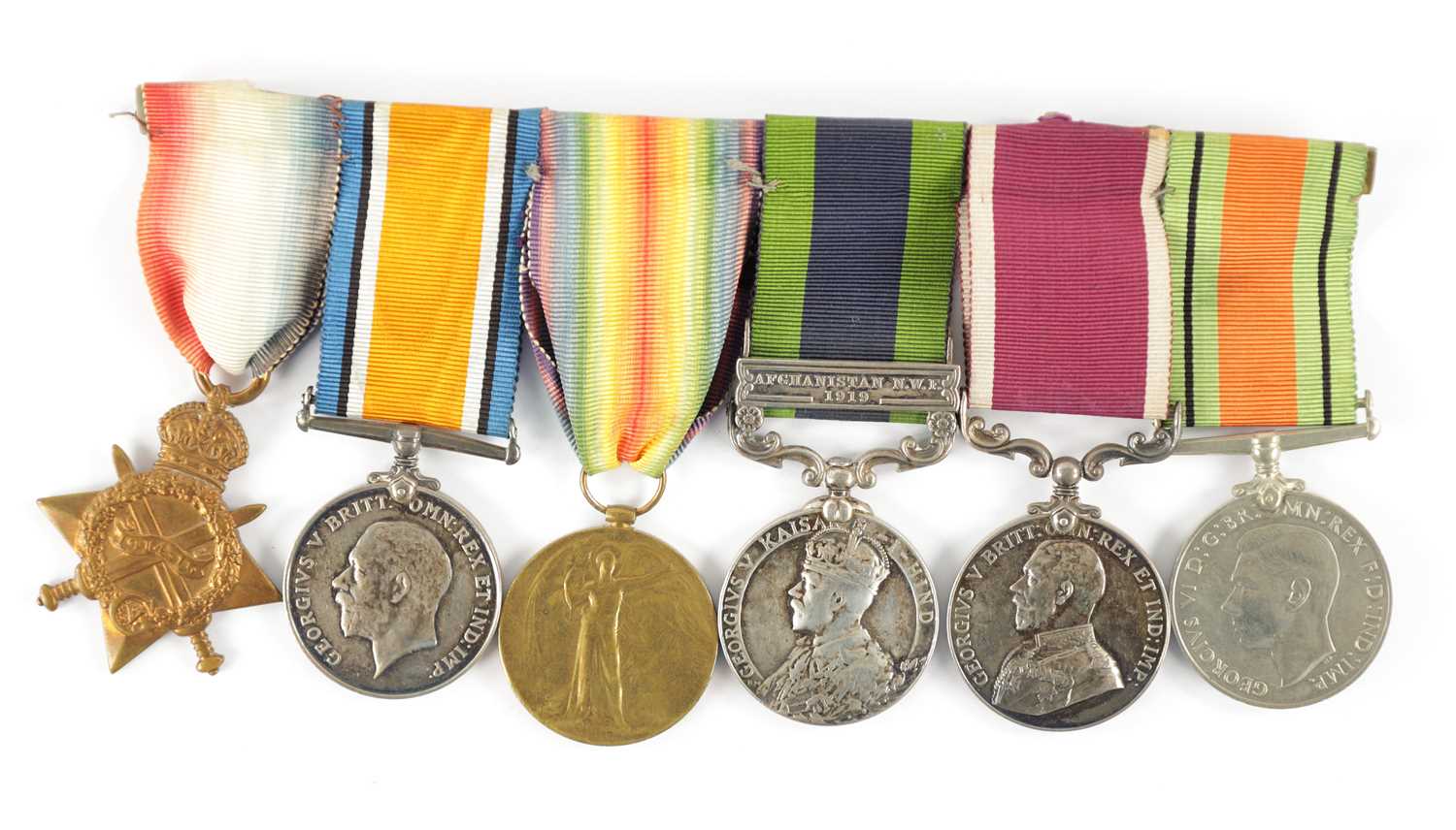 A GROUP OF SIX WW1 MEDALS