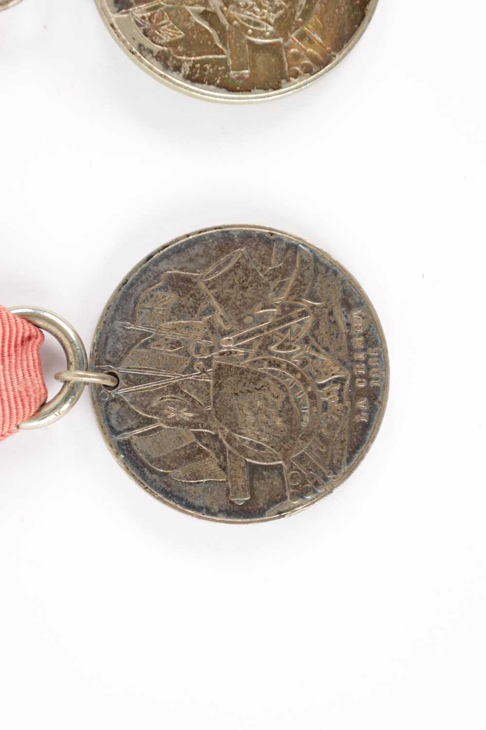 A COLLECTION OF THREE TURKISH CRIMEA MEDALS - Image 2 of 9