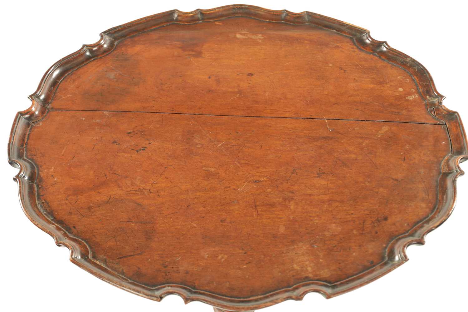 AN 18TH CENTURY COUNTRY MADE MAHOGANY TILT TOP TRIPOD TABLE - Image 6 of 9