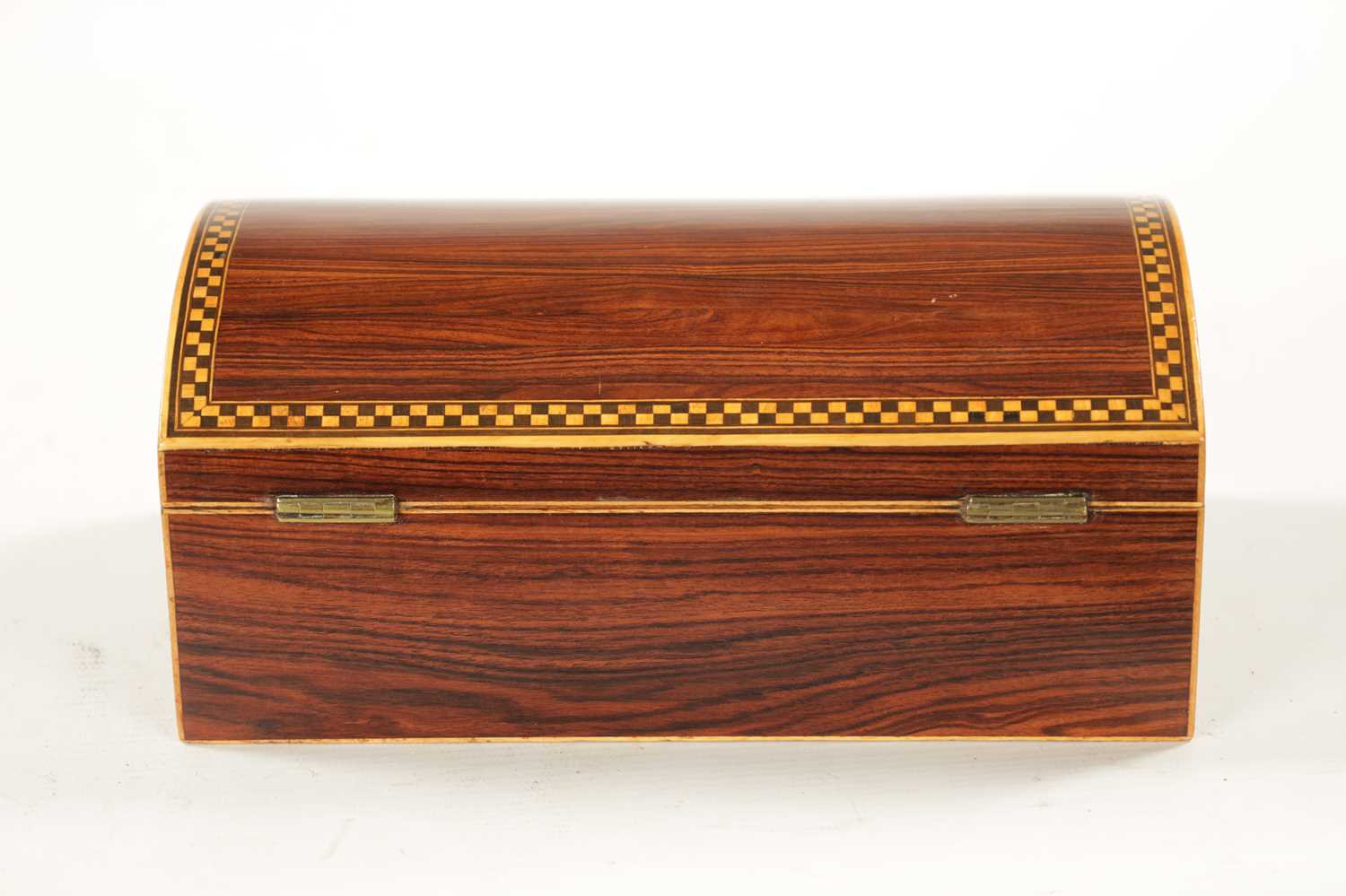 A GEORGE III DOME TOPPED TULIP WOOD AND CHEQUER-BANDED BOX - Image 6 of 7