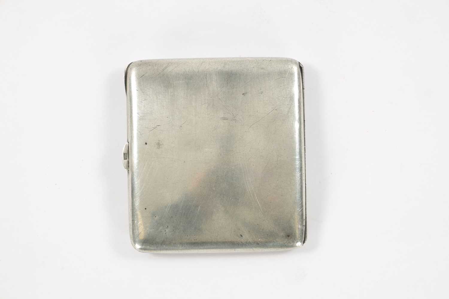 A 19TH CENTURY SILVER AND ENAMEL CIGARETTE CASE - Image 3 of 4