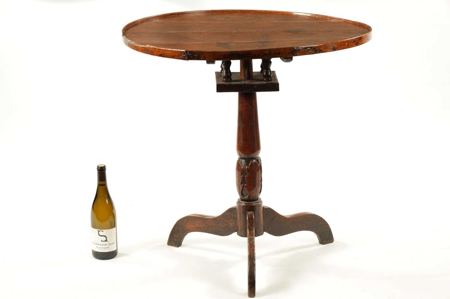 AN 18TH CENTURY WELSH OAK TRIPOD TABLE - Image 5 of 6