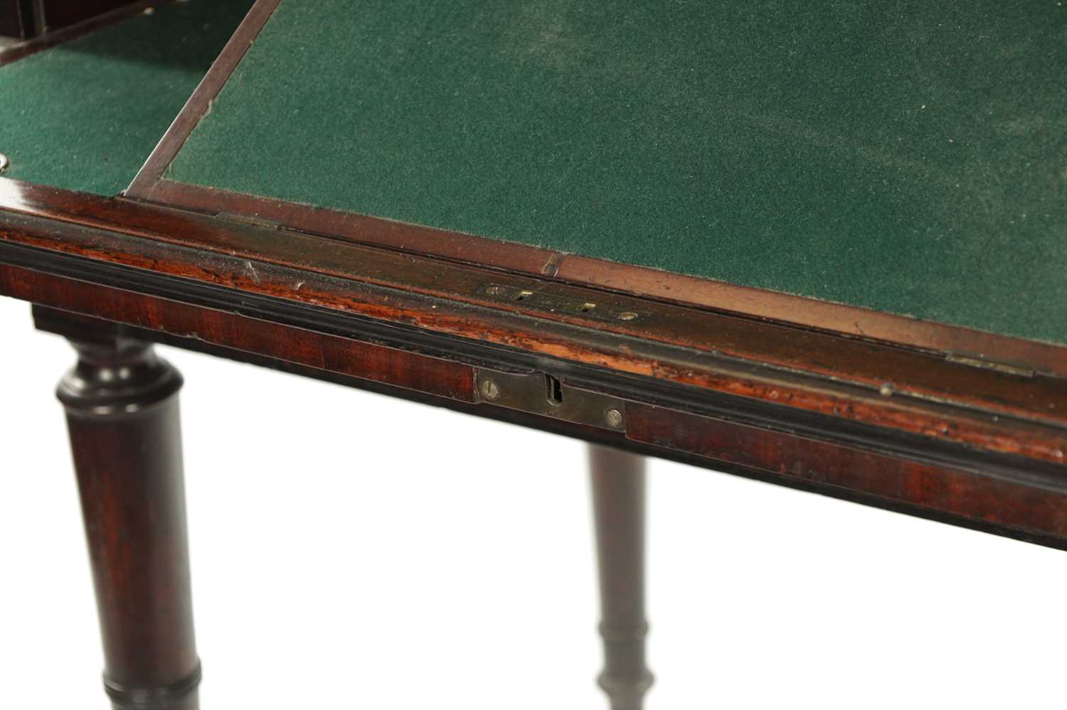 A REGENCY FIGURED MAHOGANY AND EBONY STRUNG TAMBOUR FRONT CYLINDER DESK - Image 5 of 8