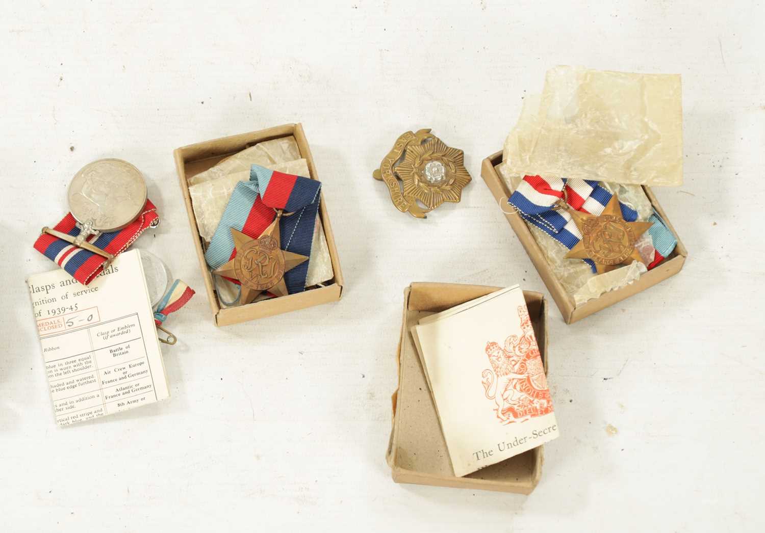TWO WW2 BOXED MEDAL GROUPS - Image 7 of 7