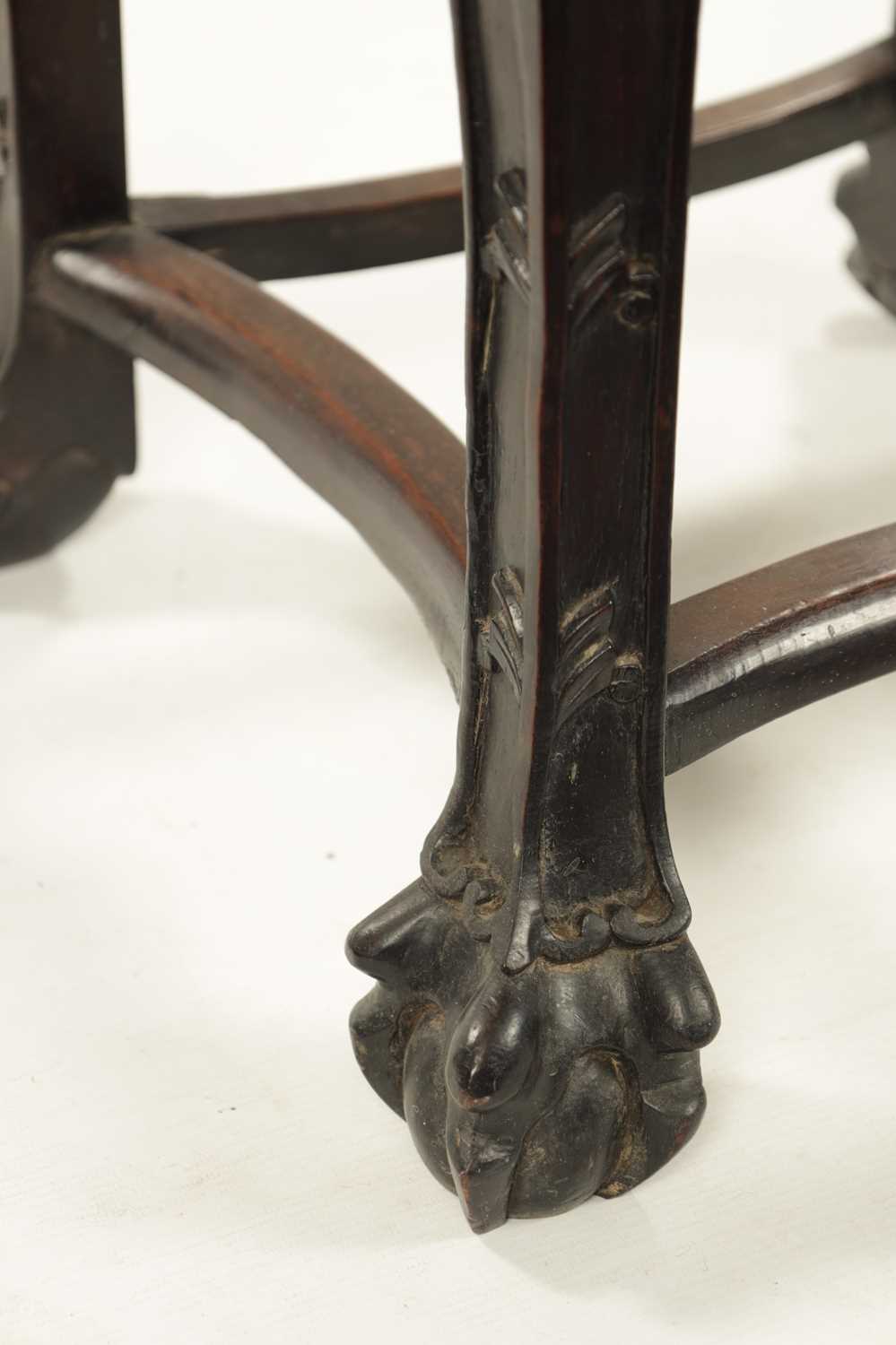 A 19TH CENTURY CHINESE HARDWOOD JARDINIERE STAND - Image 5 of 5