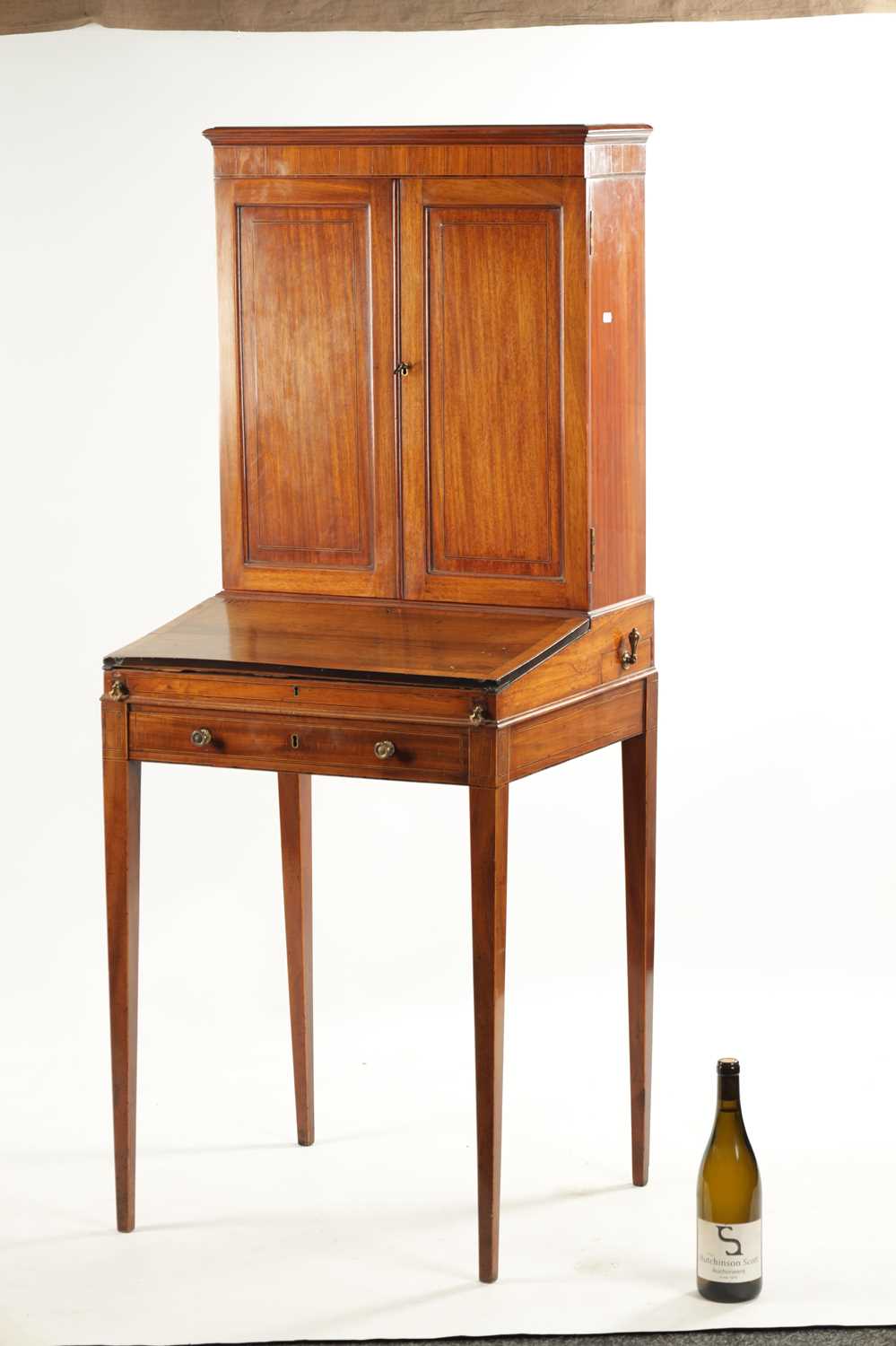 A SMALL LATE 18TH CENTURY FIGURED ROSEWOOD AND TULIPWOOD BANDED BONHEUR DE JOUR - Image 2 of 6