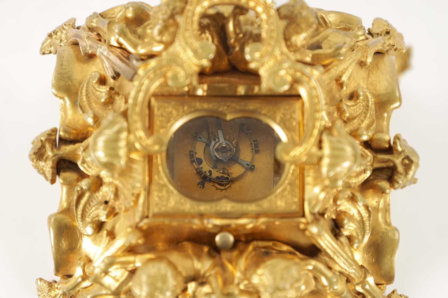 GROHE, PARIS. A FINE AND RARE MID 19TH CENTURY FRENCH CAST GILT BRASS ROCOCO REPEATING PETITE SONNER - Image 9 of 17